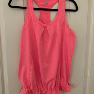 32 Degrees athletic top